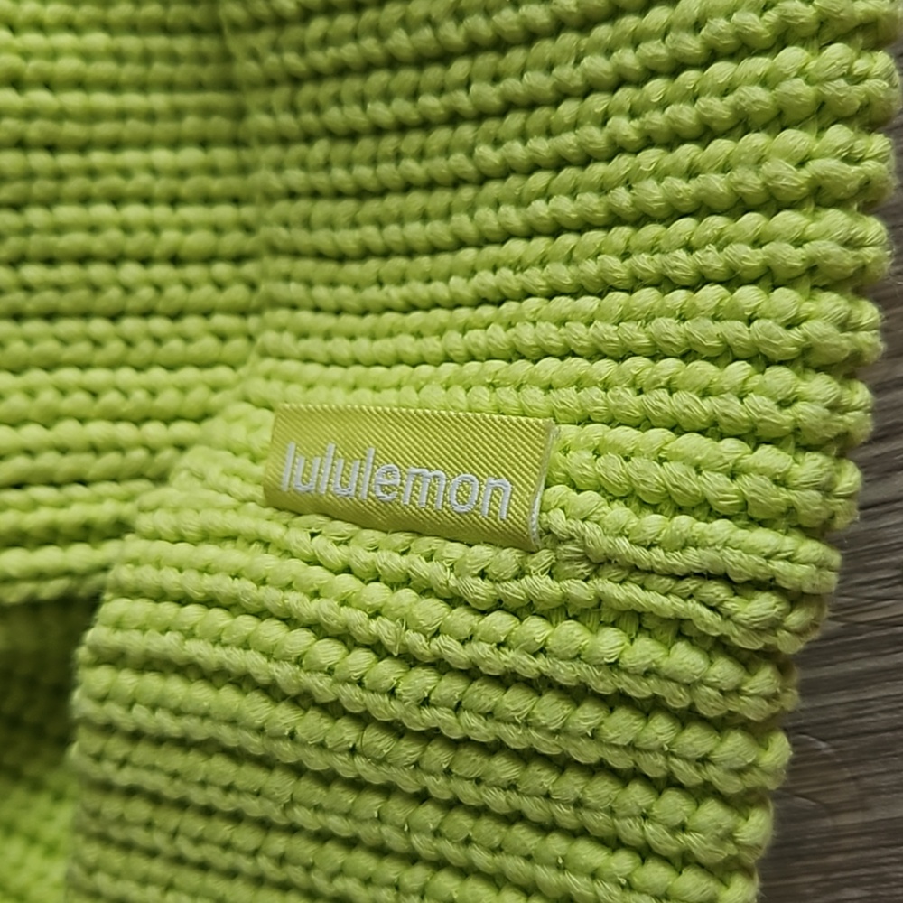 Lululemon Close-Fit Cotton-Blend Ribbed Beanie - Picture 4 of 4